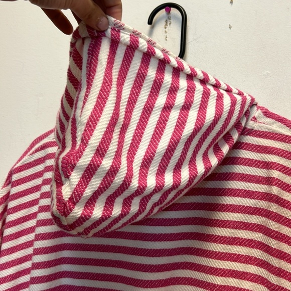 Hat Attack hooded fringe coverup - Picture 3 of 6